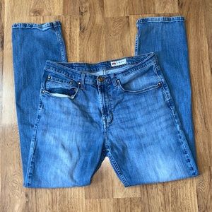 Wrangler Slim Straight Leg Men’s Jeans EUC 34 x32